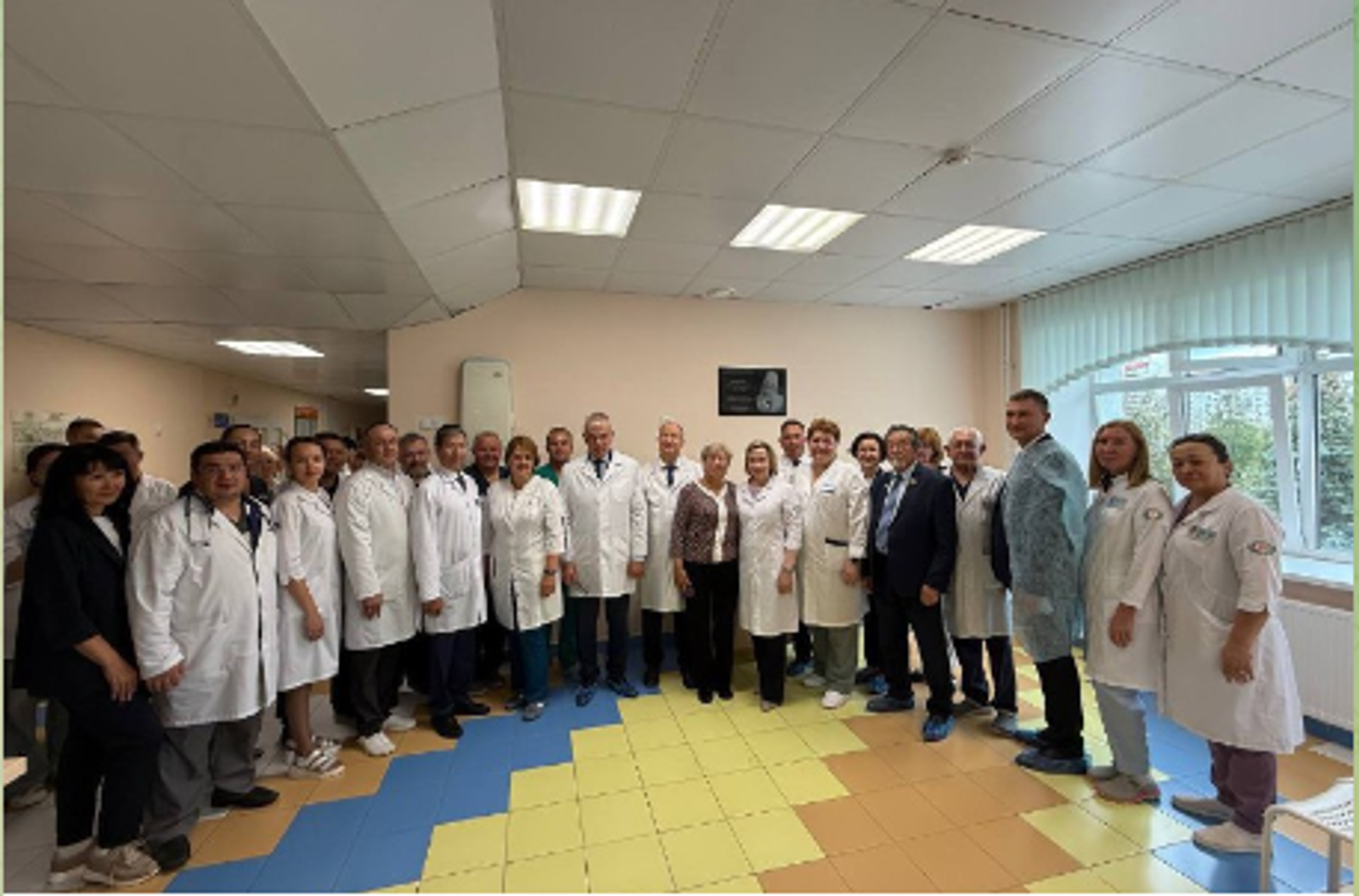 В РДКБ в Уфе открыли мемориальную доску Заки Ахметшину