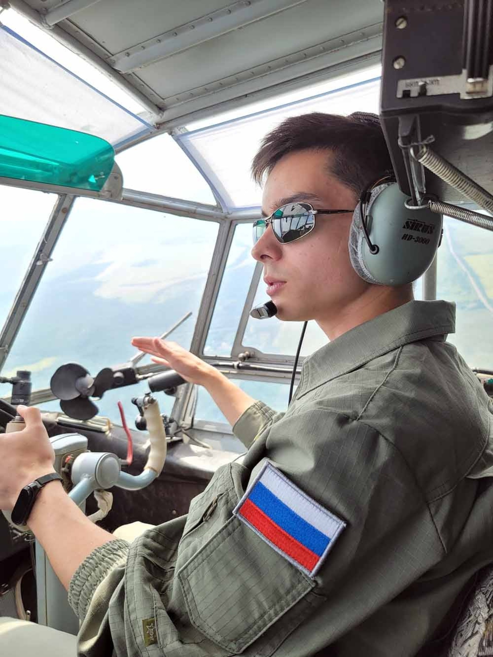 пресс-служба МАИ Дамир Хакимов с детства мечтал о самолетах.