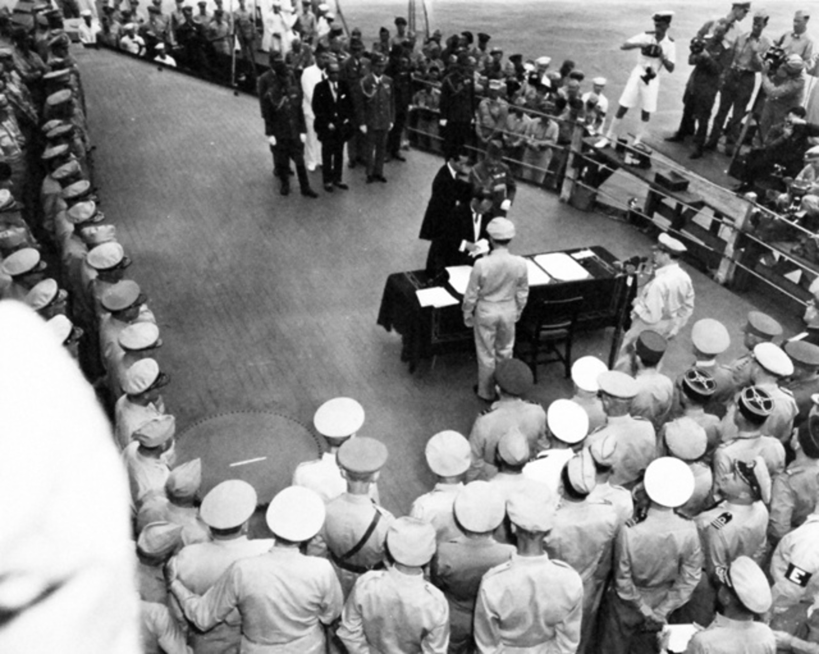 Андрей Назаров напомнил о 80-й годовщине окончания Второй мировой войны