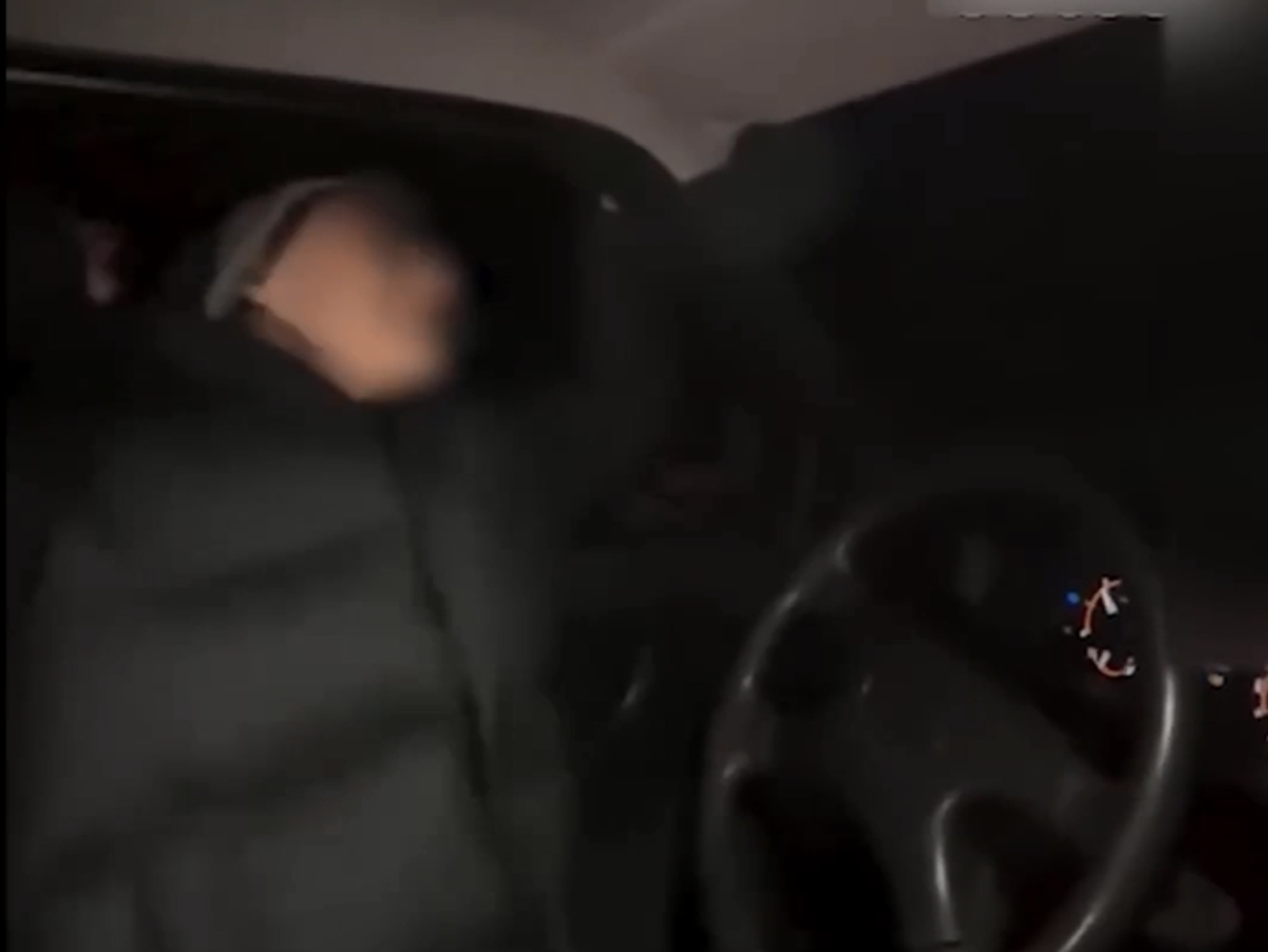 В Нефтекамске подросток выпал из машины во время съёмки «крутого» видео