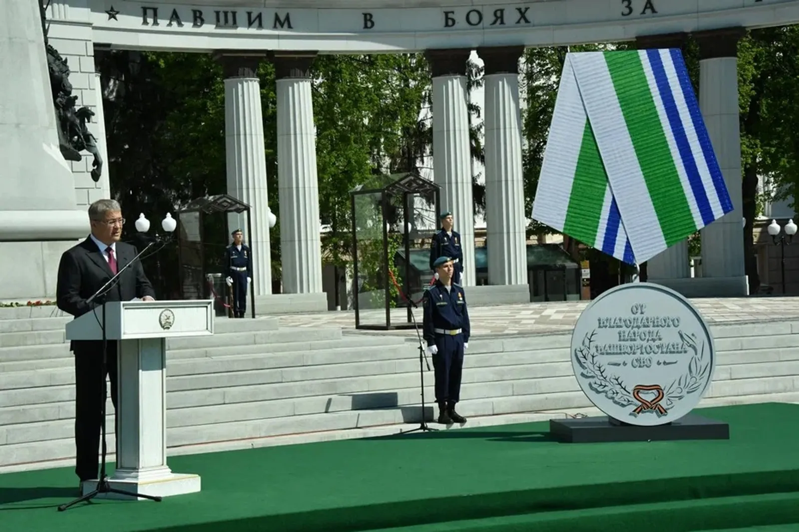 Айрат НУРМУХАМЕТОВ.