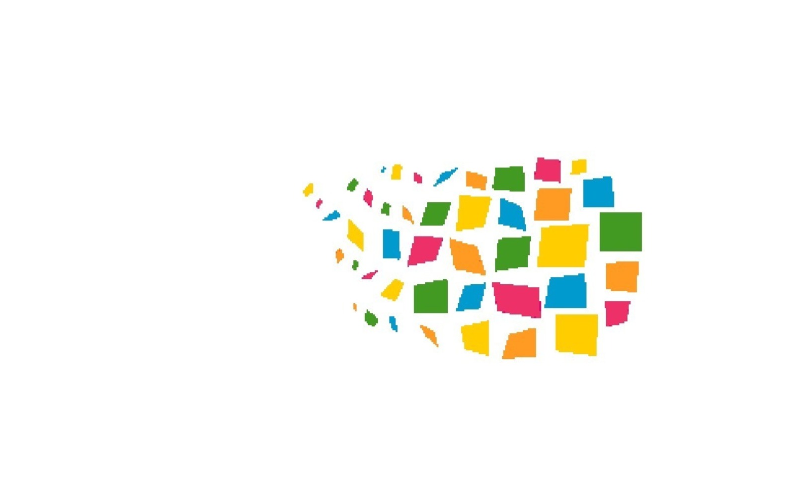 В Уфе огонь поделил высотку пополам