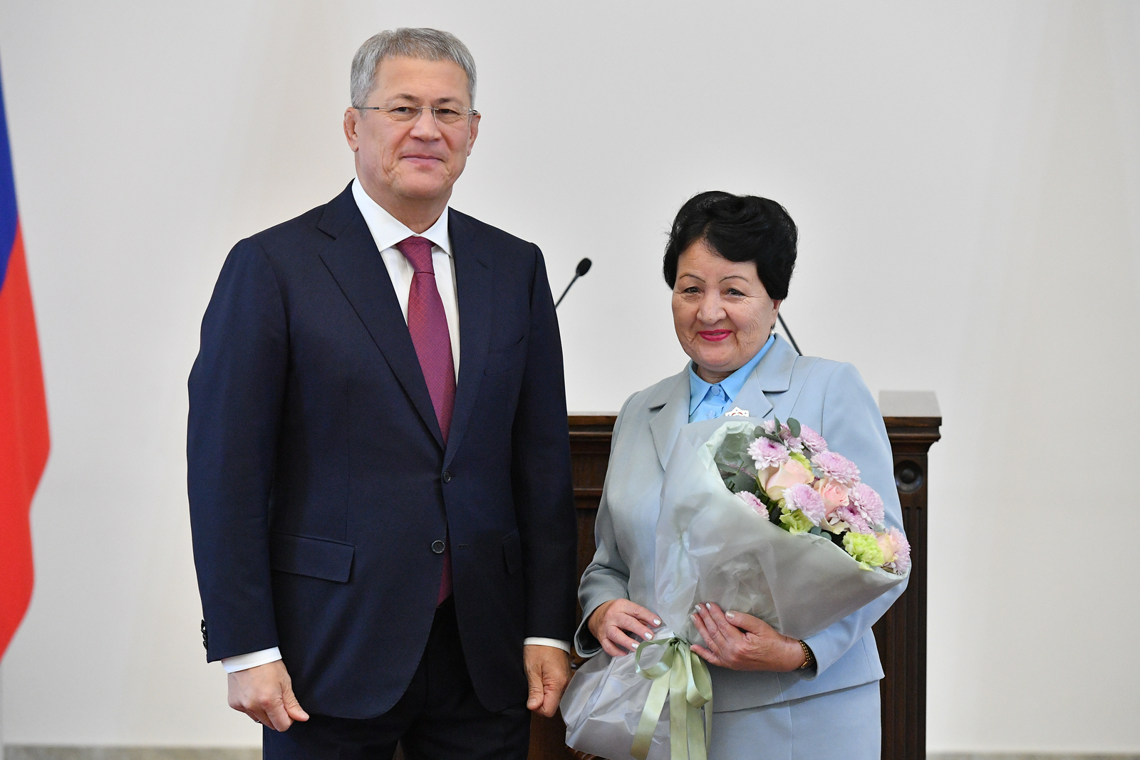 Педагогам Башкирии вручили госнаграды