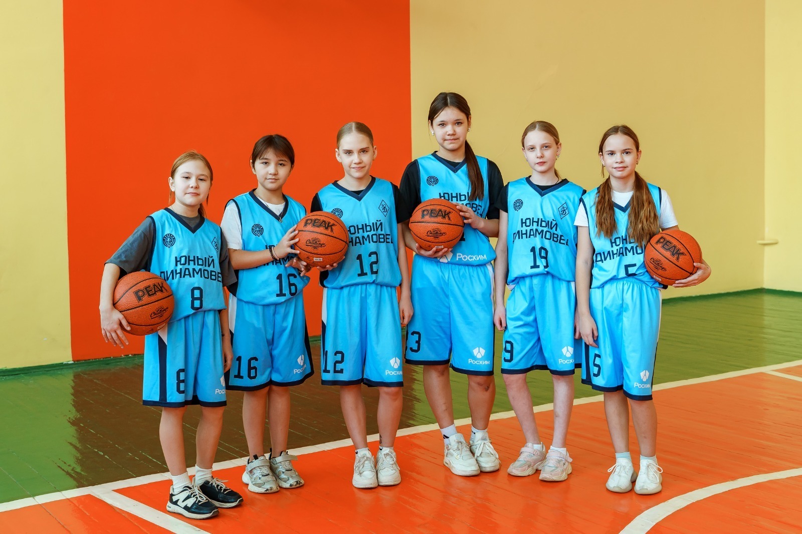 В школах Башкирии станет больше бесплатных баскетбольных секций