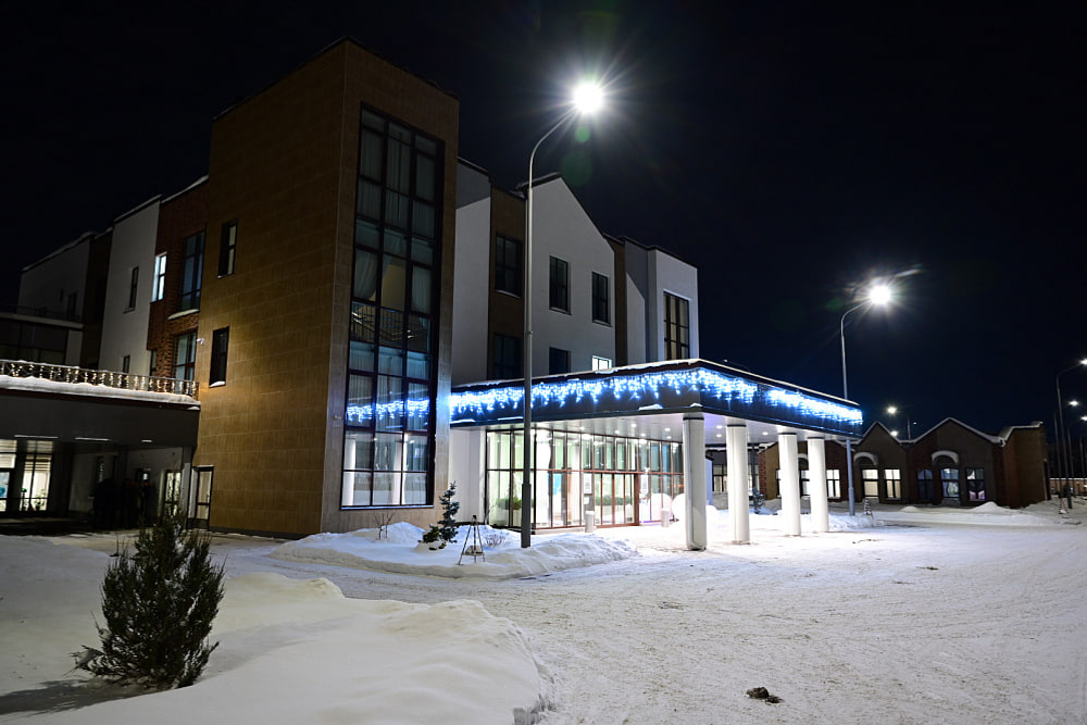 Радий Хабиров с супругой посетил уфимский хоспис