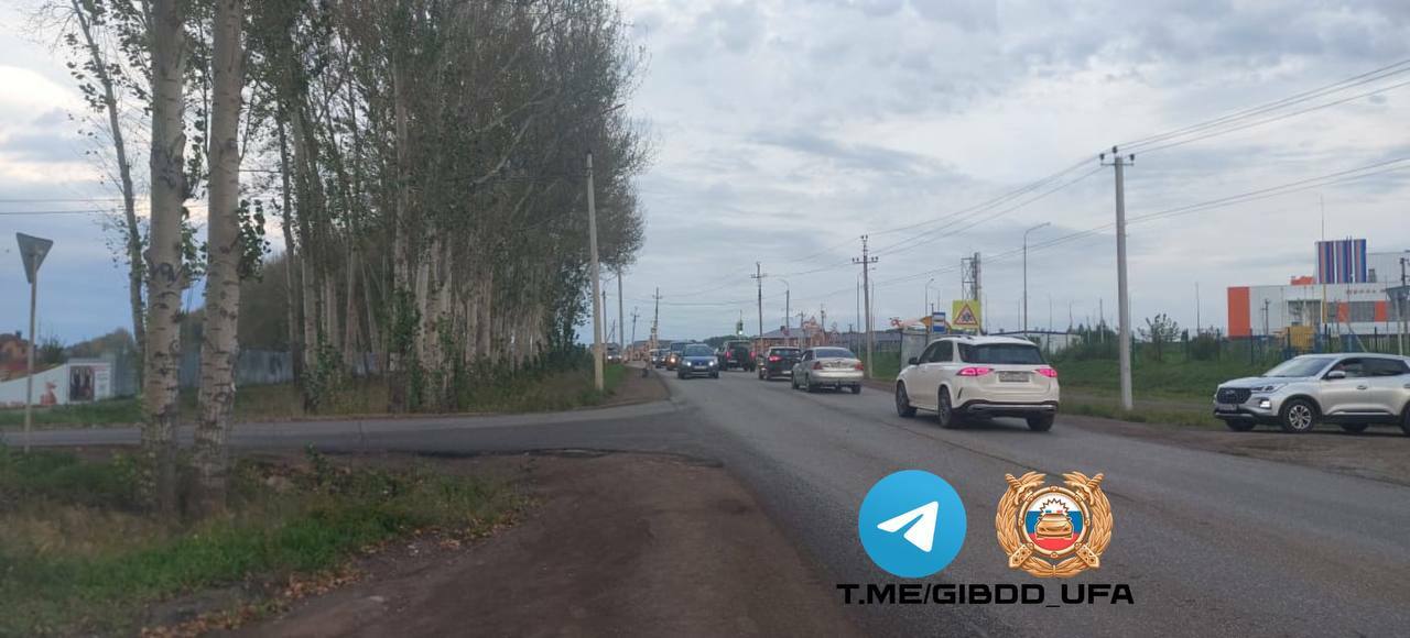 В Уфе «КамАЗ» наехал на семилетнюю девочку