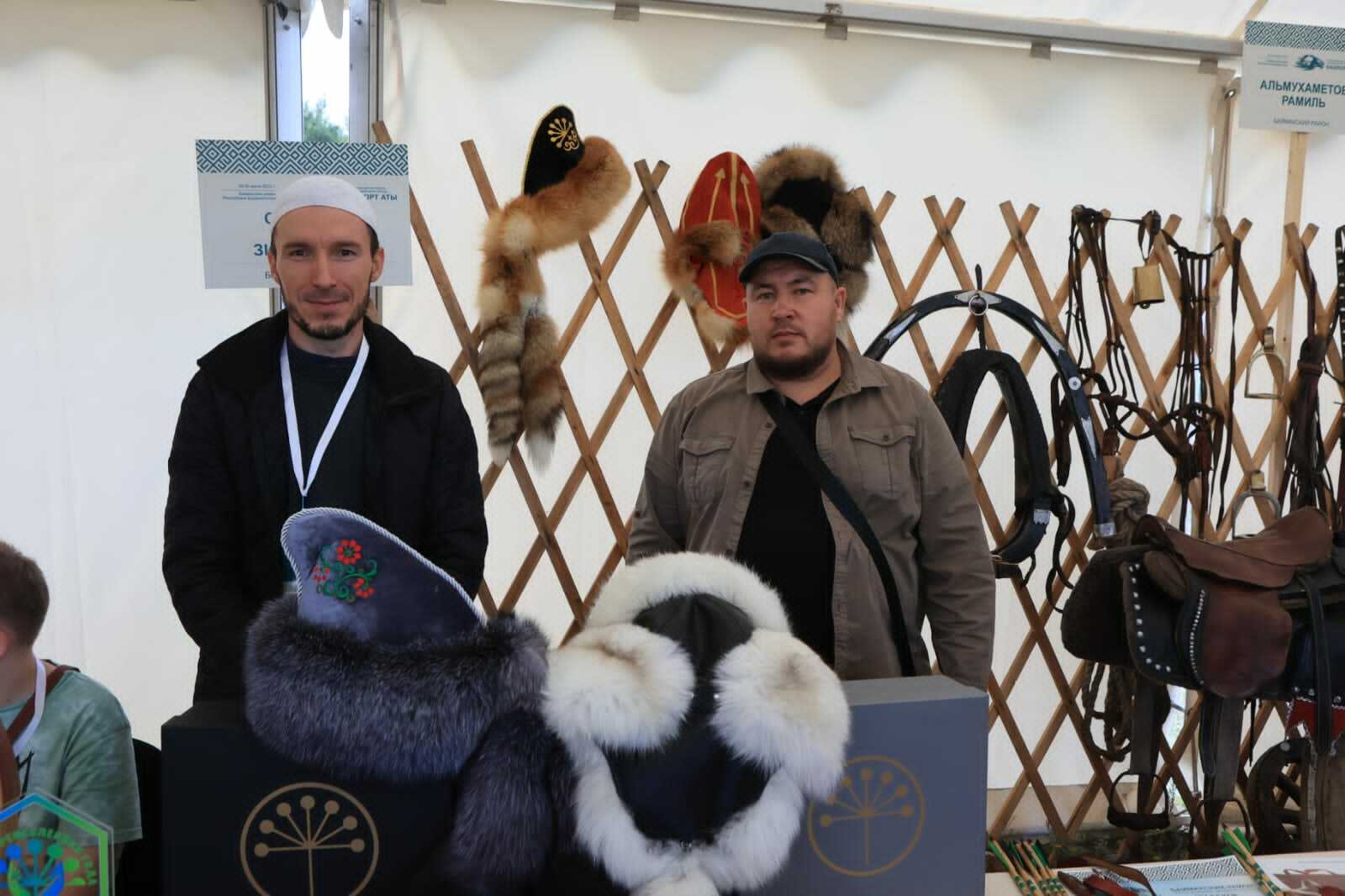 На фестивале башкирской лошади открылась выставка народных  промыслов