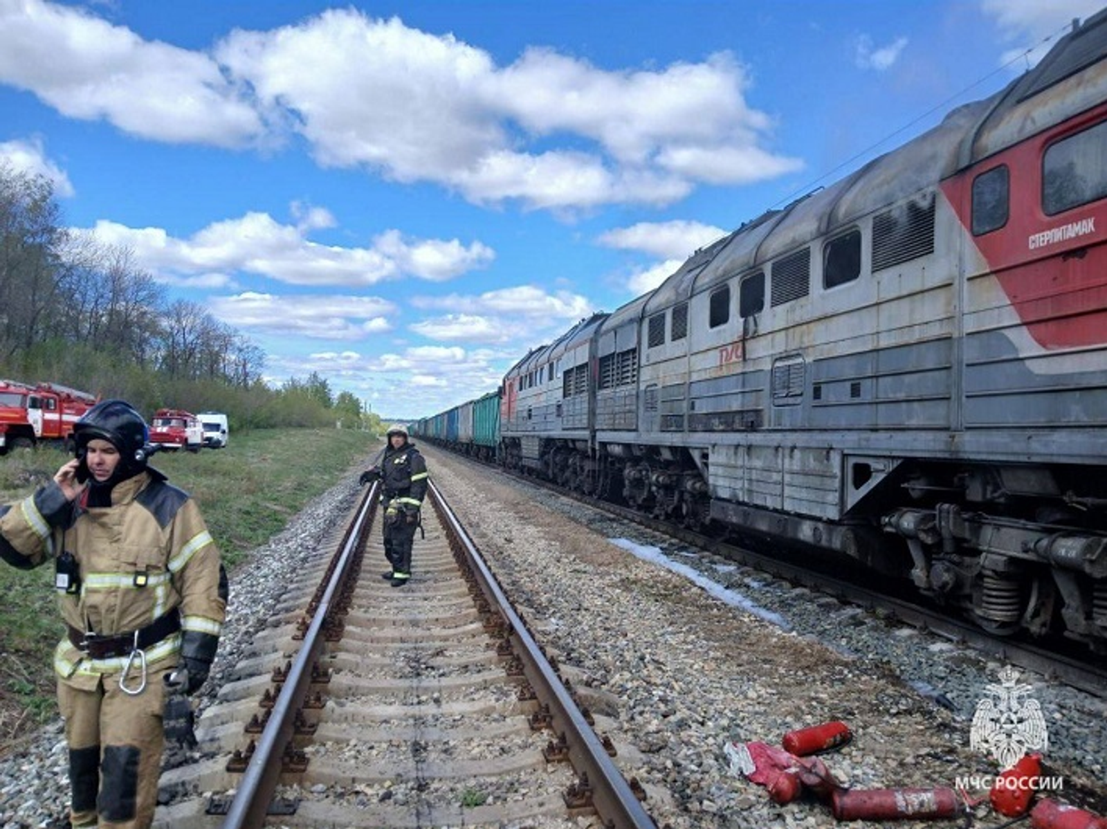 В Башкирии на ходу загорелся тепловоз