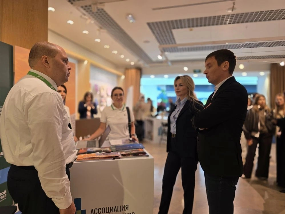 В Уфе открылась выставка «Строим города»