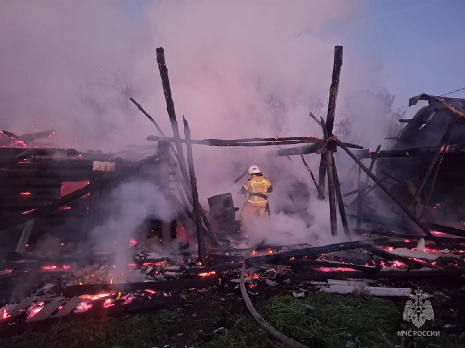 В Башкирии сельчанин со страшными ожогами попал в реанимацию