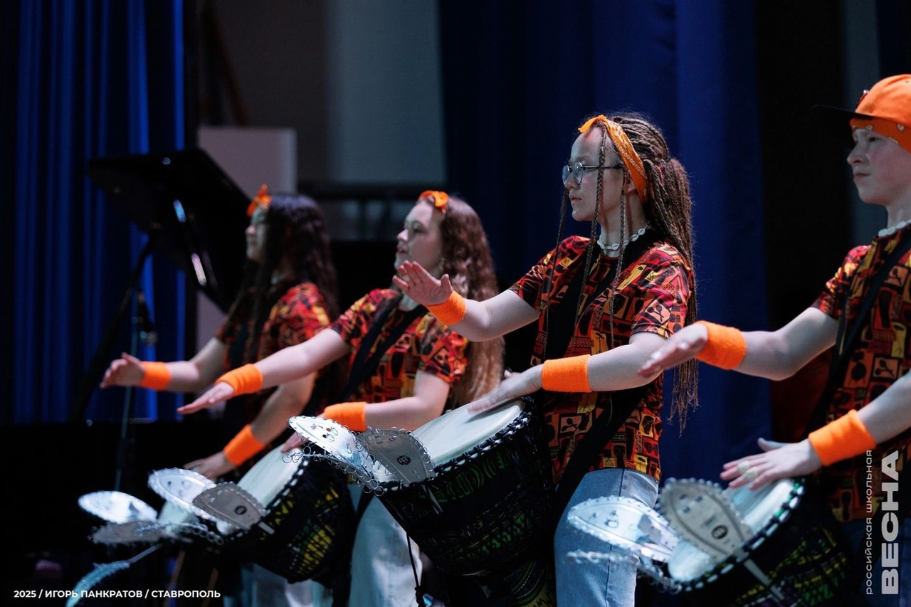 Глава Башкирии поздравил победителей Всероссийского фестиваля «Школьная весна»