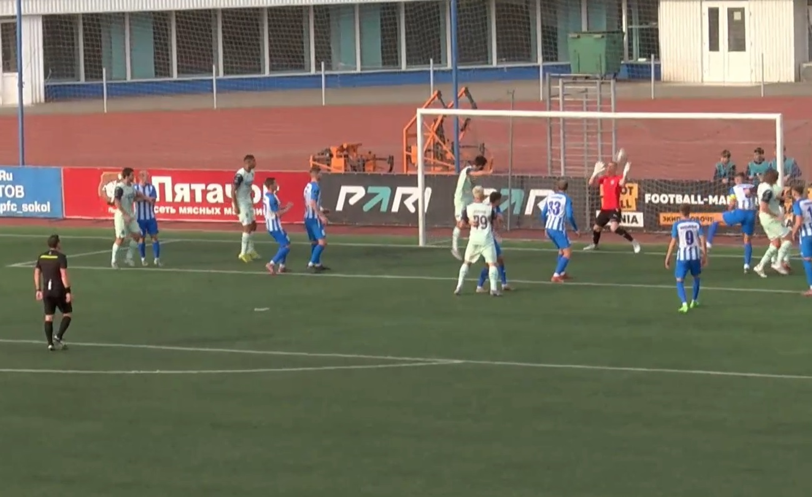 ФК «Уфа» завершил вничью драматичный матч в Саратове