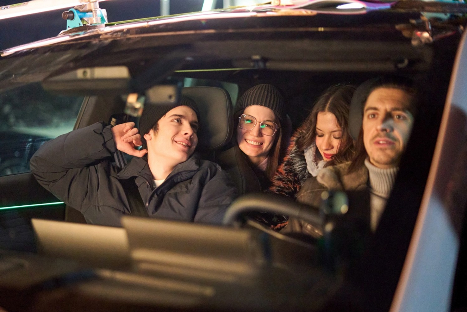 Альберт ЗАГИРОВ Дорога из Уфы в Петербург изменит жизнь героев.