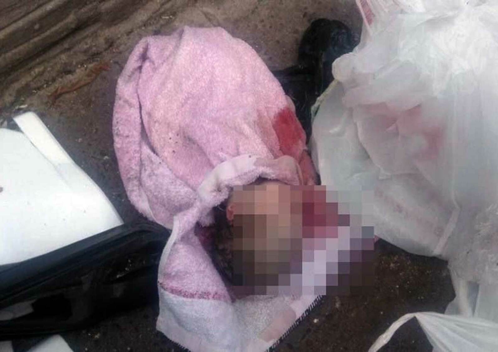 В Стерлитамаке женщина выбросила из окна роддома новорожденного ребёнка соседки по палате