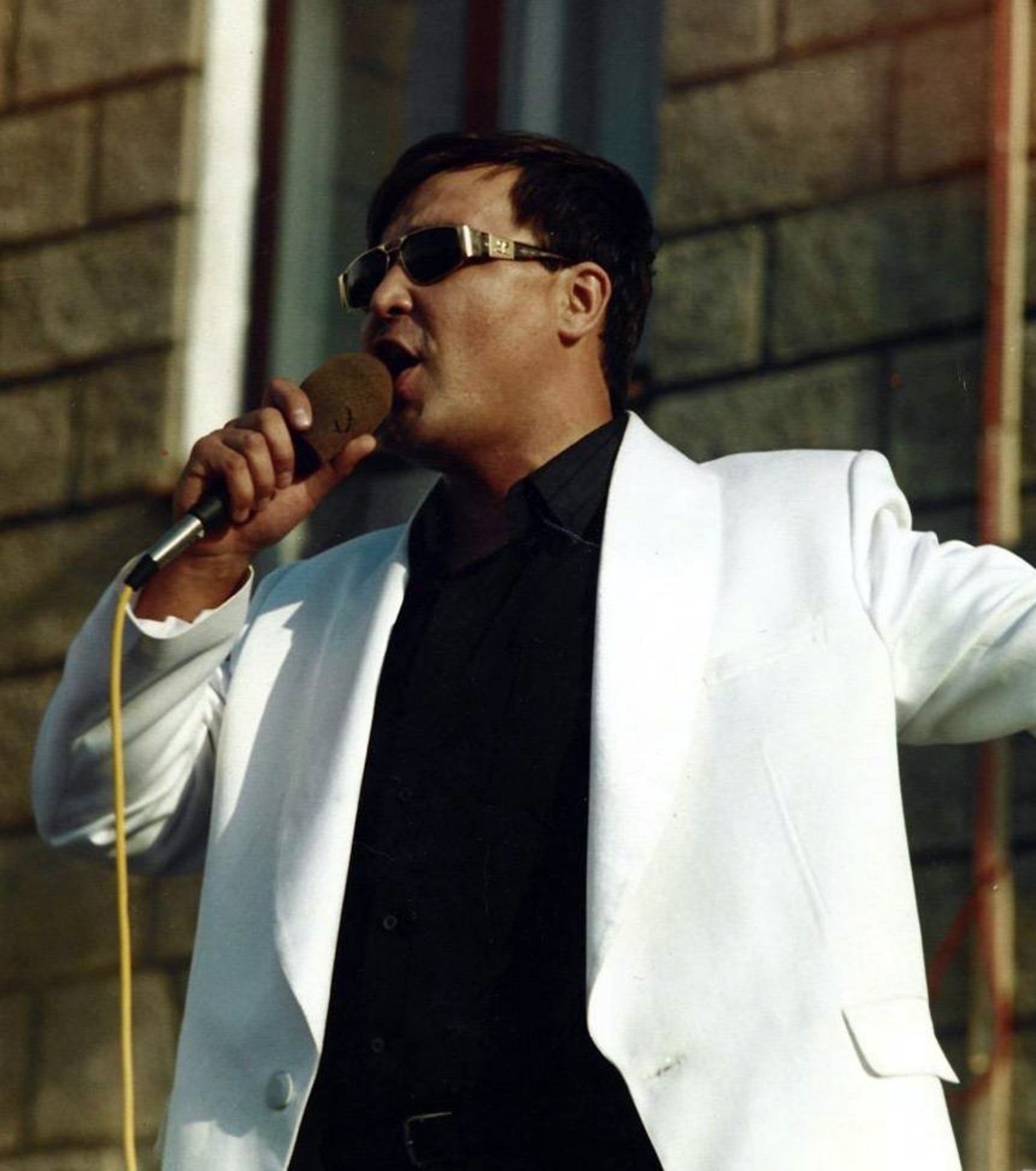 из семейного архива Рината Баимова Визитной карточкой певца стала собственная песня «Башкортостан».