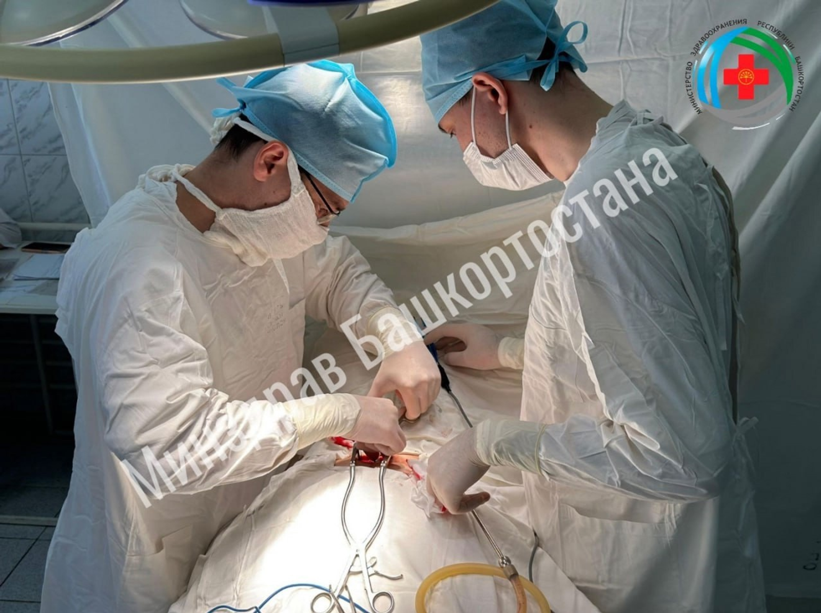 В Башкирии медики поставили на ноги бойца СВО, получившего осколочное ранение