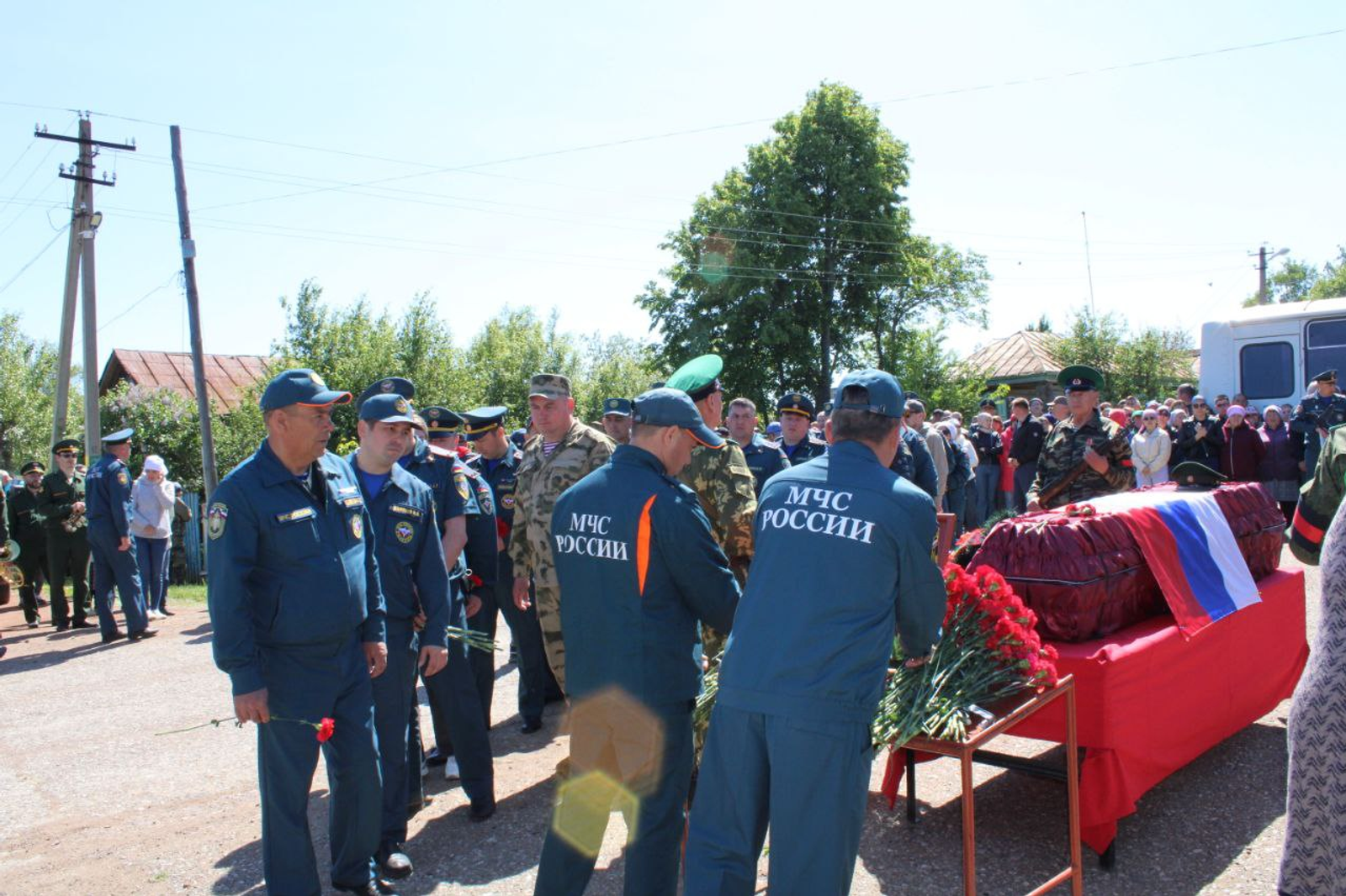 В Башкирии простились с пожарным, погибшим на СВО