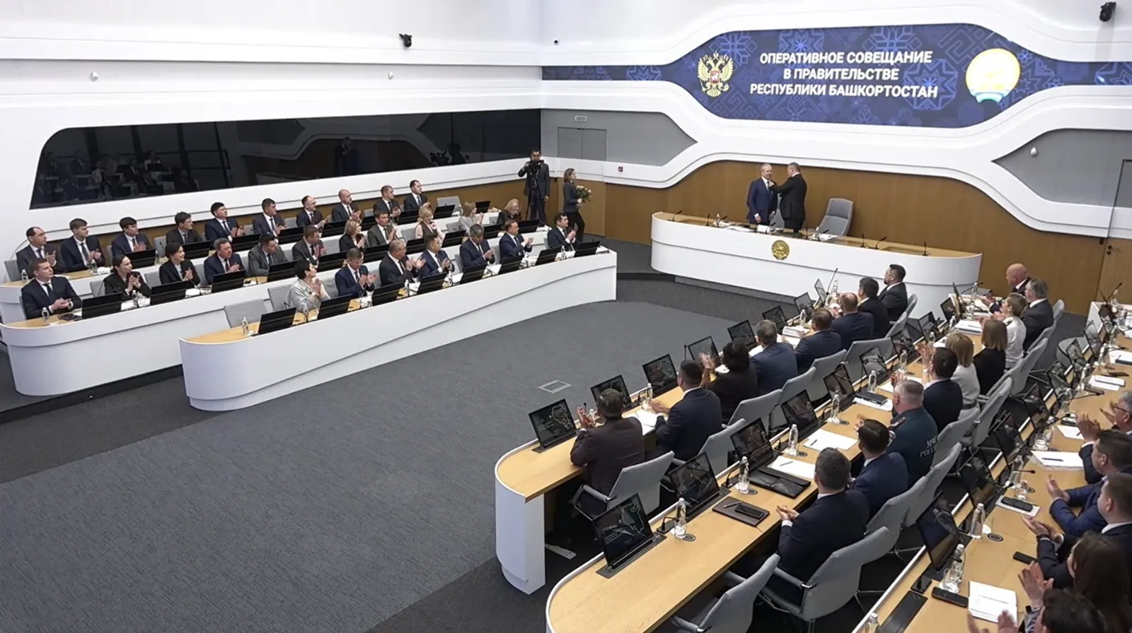 Премьер-министр Башкирии Андрей Назаров удостоен медали «За трудовую доблесть»
