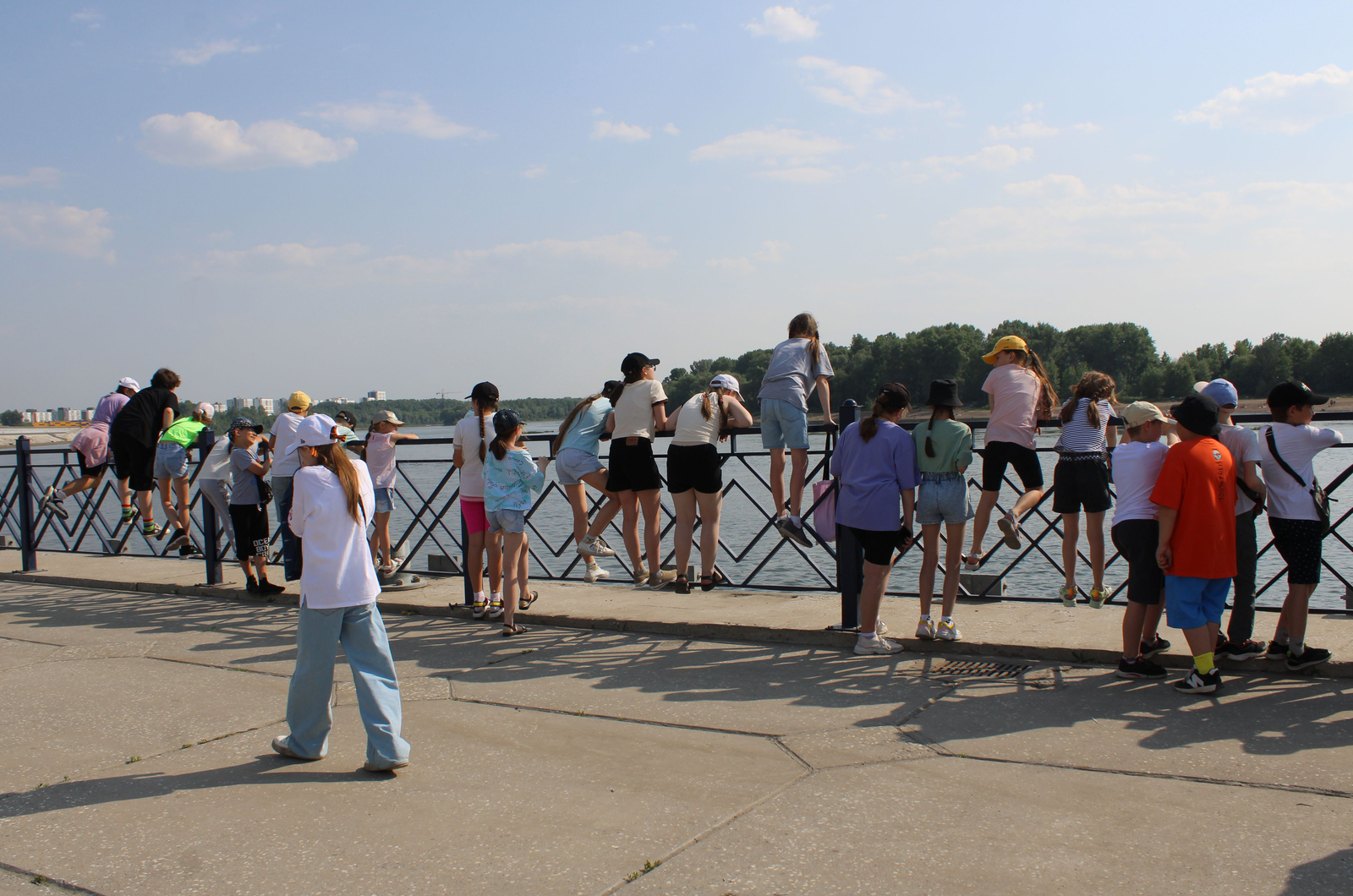 Без загранпаспорта теперь нельзя