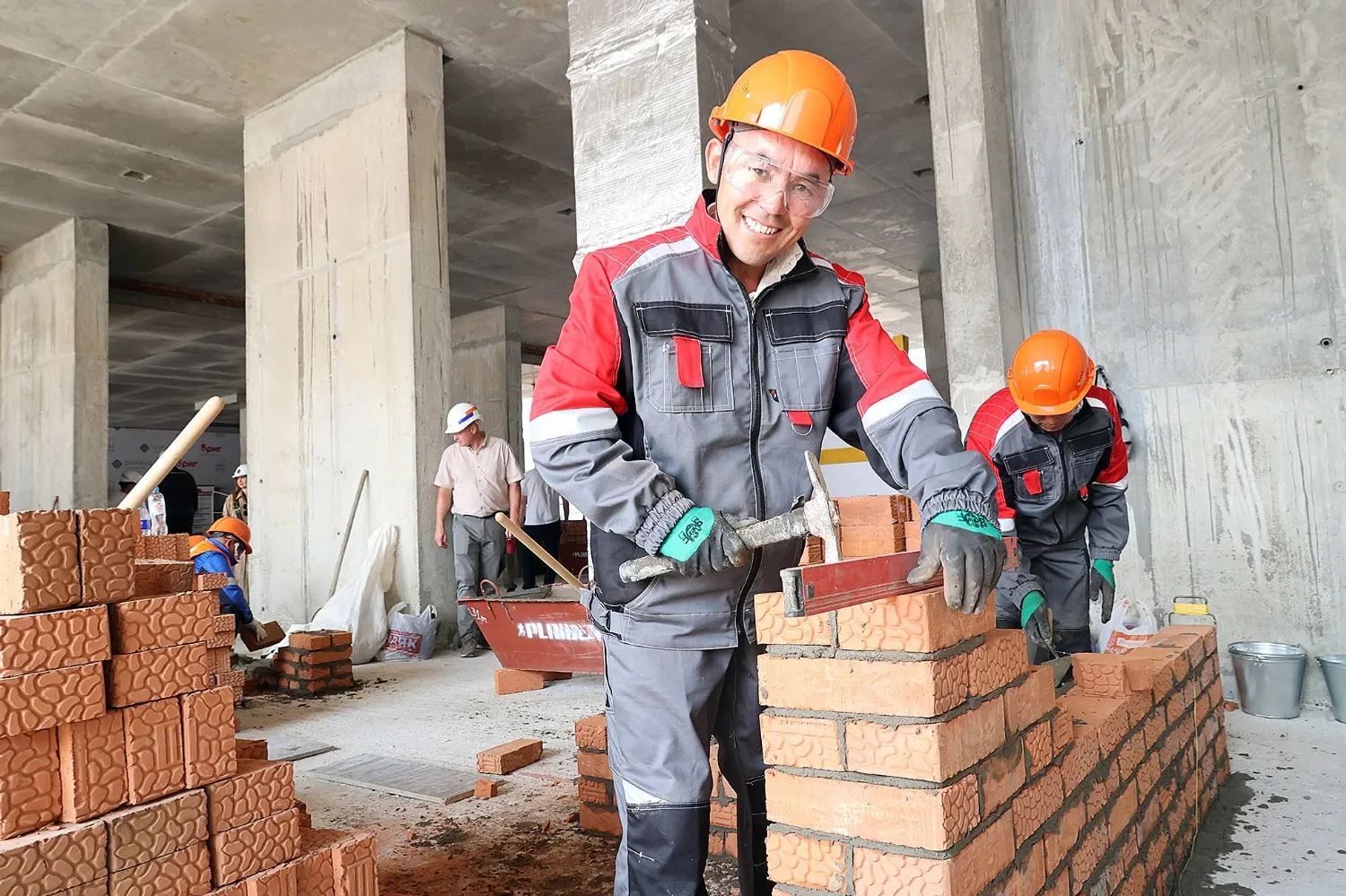 Александр ДАНИЛОВ  УЧРЕДИТЕЛИ: Государственное Собрание — Курултай  Республики Башкортостан, Правительство Республики Башкортостан.