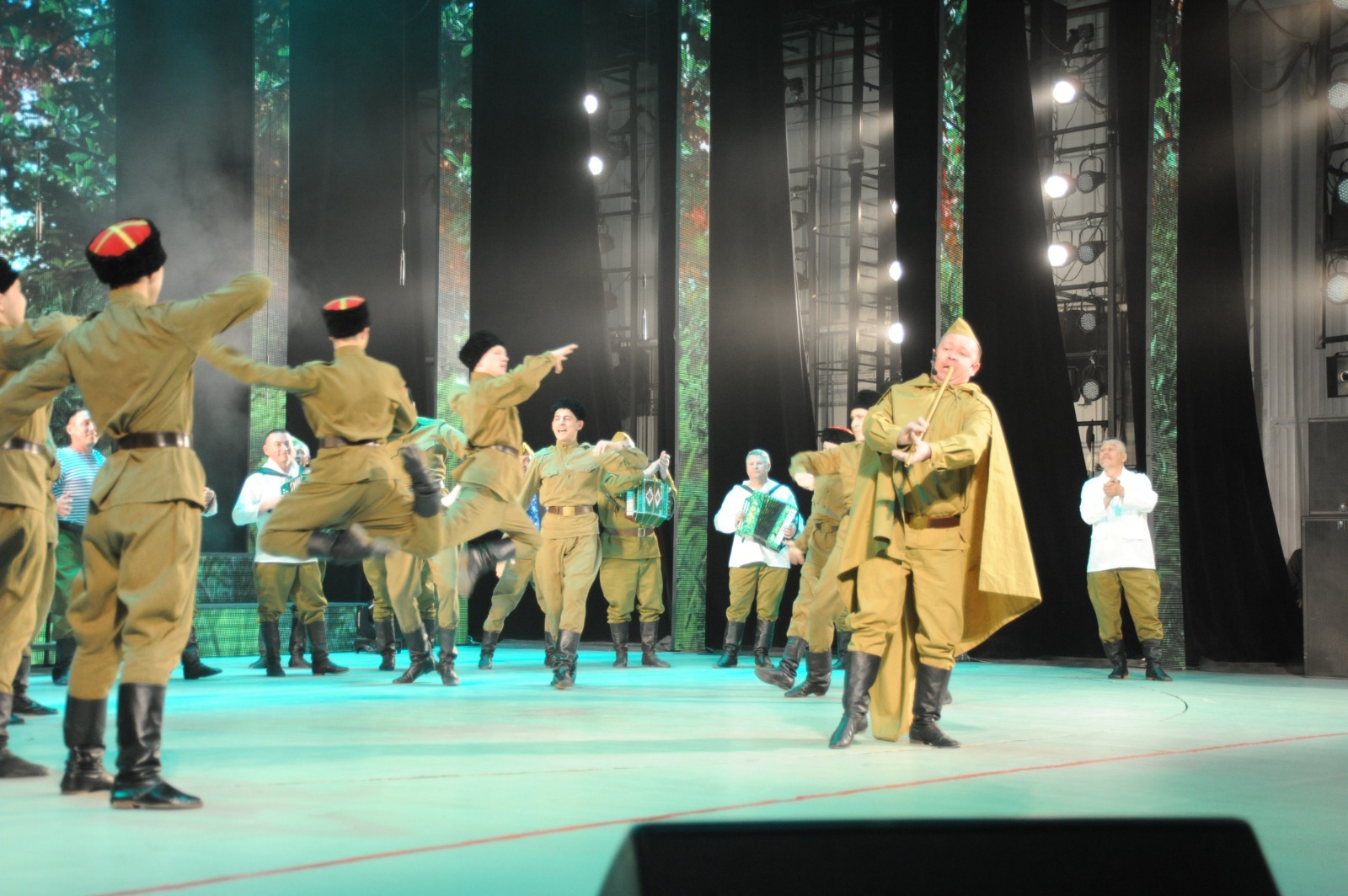 В Уфе прозвучал «Салют Победы»