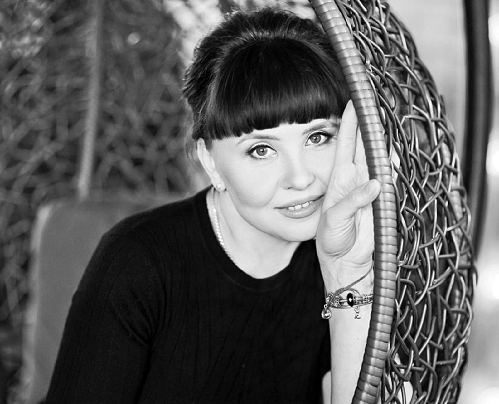 Анна ЗУДИНА  Уход за лицом надолго сохранит красоту и молодость.