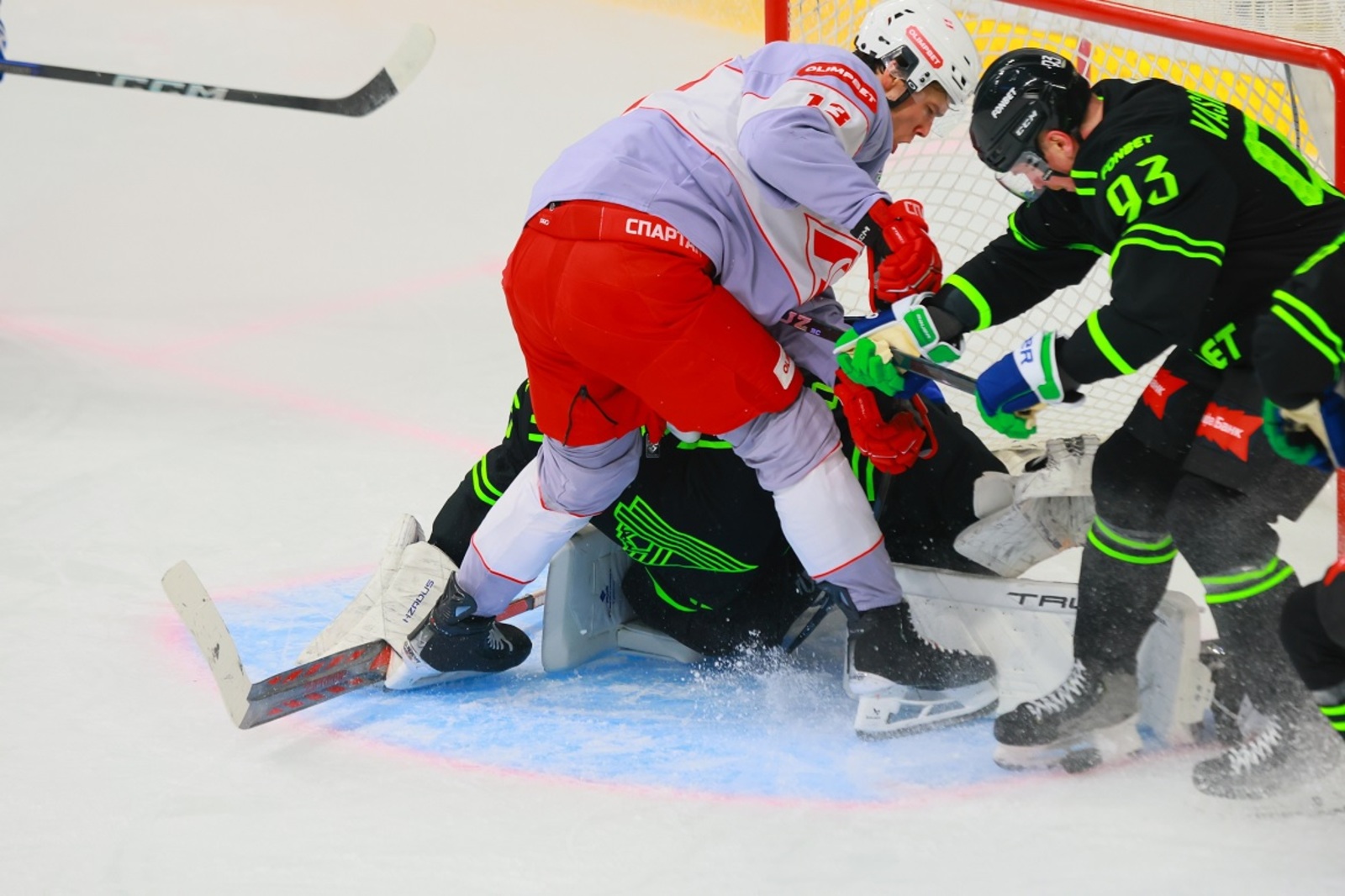 «Салават Юлаев» потерпел поражение от «Спартака»