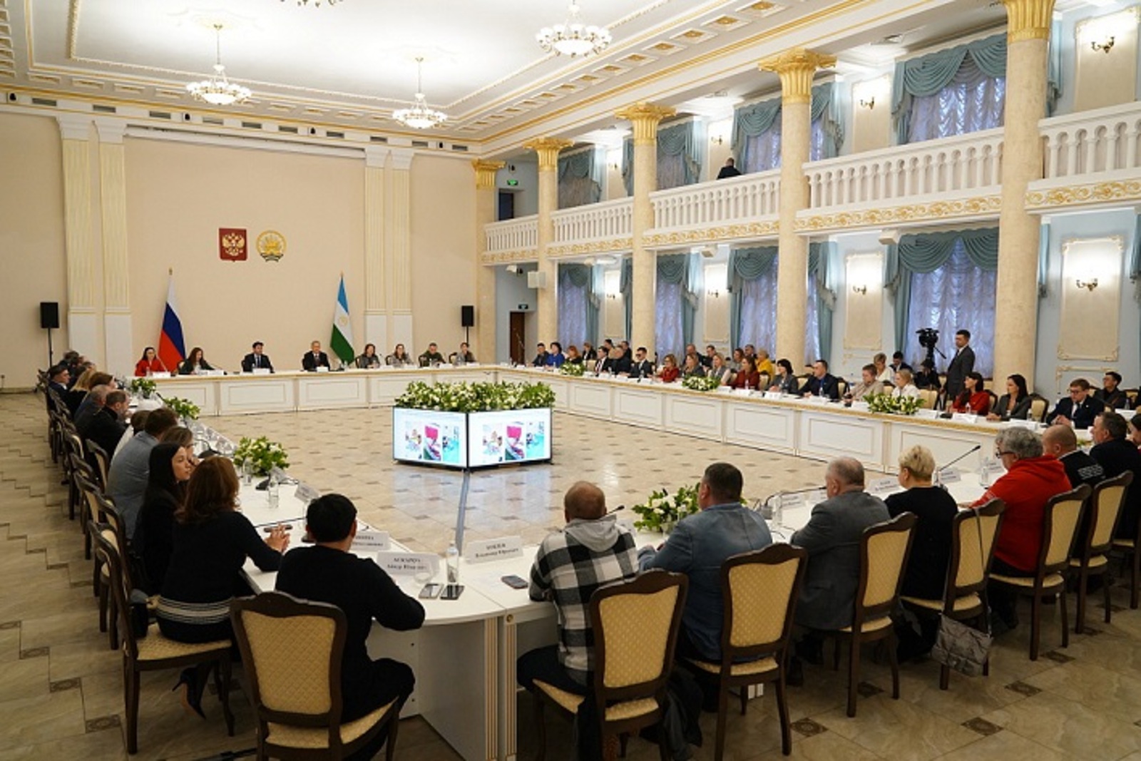 Глава Башкирии высоко оценил роль институтов гражданского общества