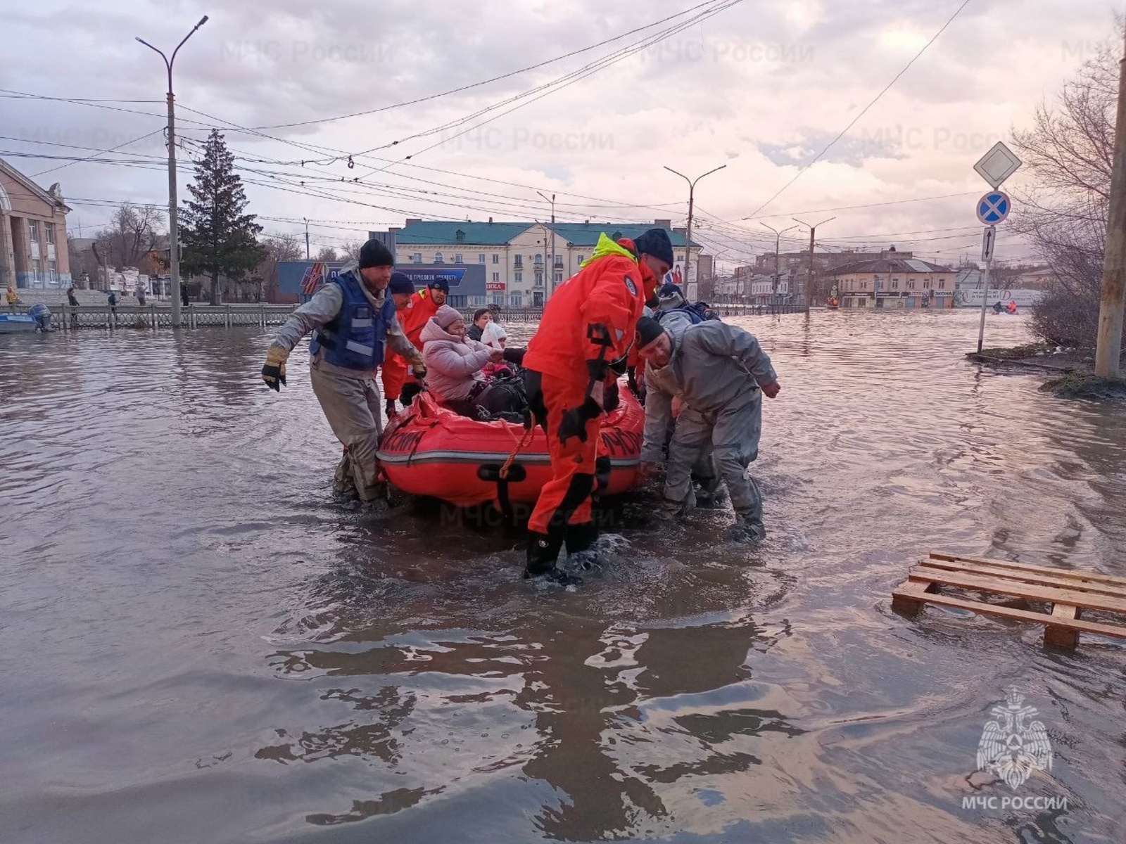 Жители Башкирии помогут пострадавшим от паводка в Орске