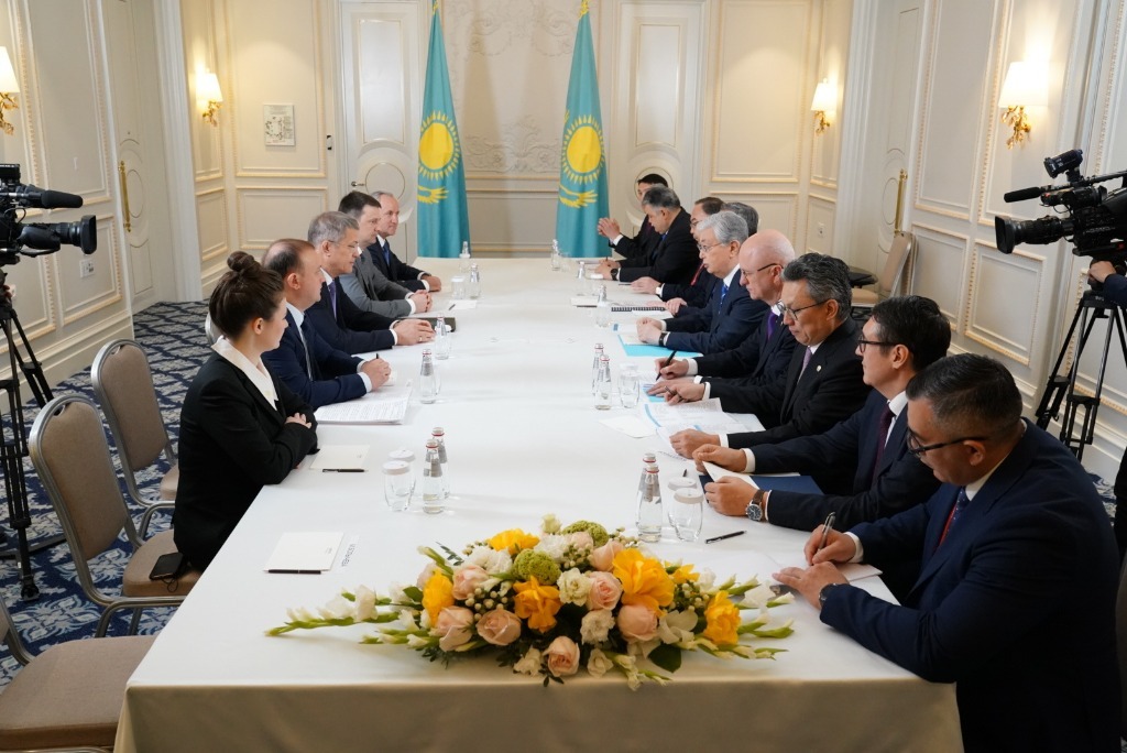 На форуме в Санкт-Петербурге глава Башкирии провел переговоры с президентом Казахстана