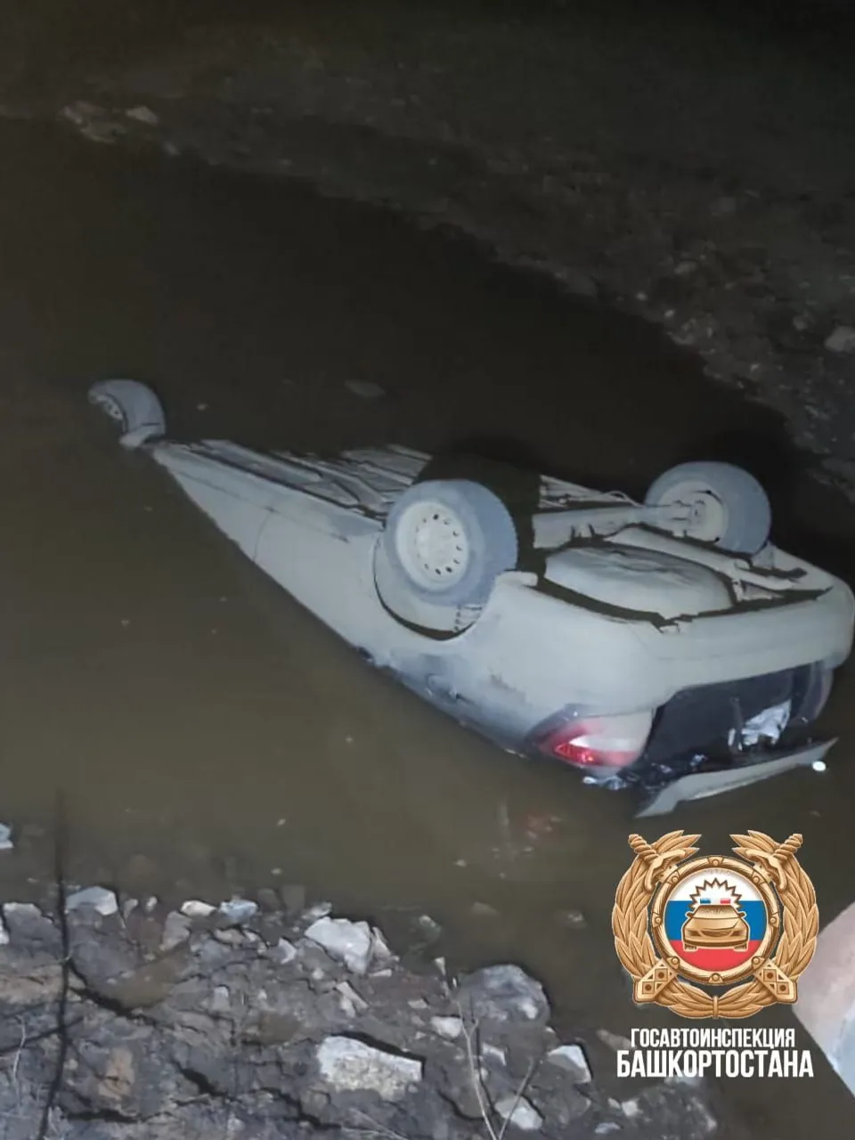 В Башкирии водитель вместе с «Ладой» утонул в овраге