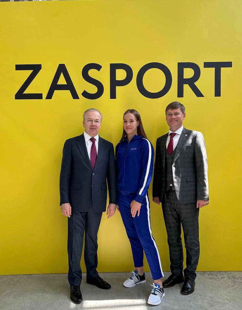 Радий Хабиров: Открыли фабрику спортивной одежды ZASPORT в «Алге»