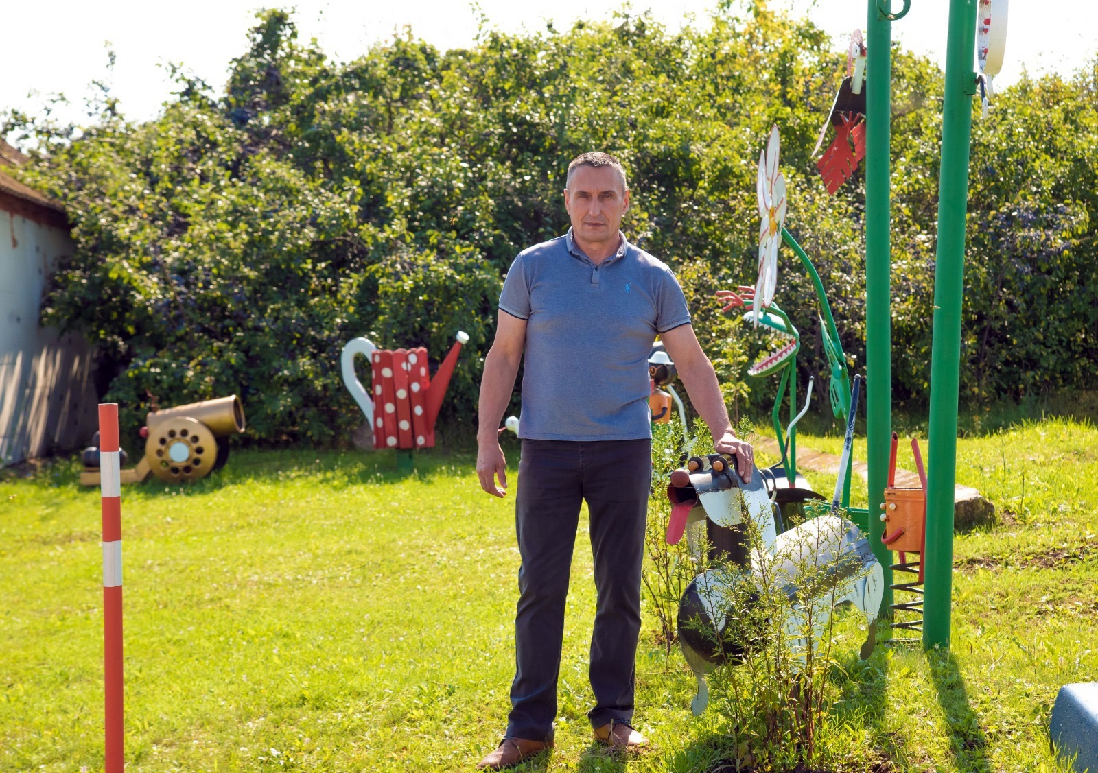 из семейного архива Закировых Кто проходит мимо дома Азата Закирова, непременно остановится.