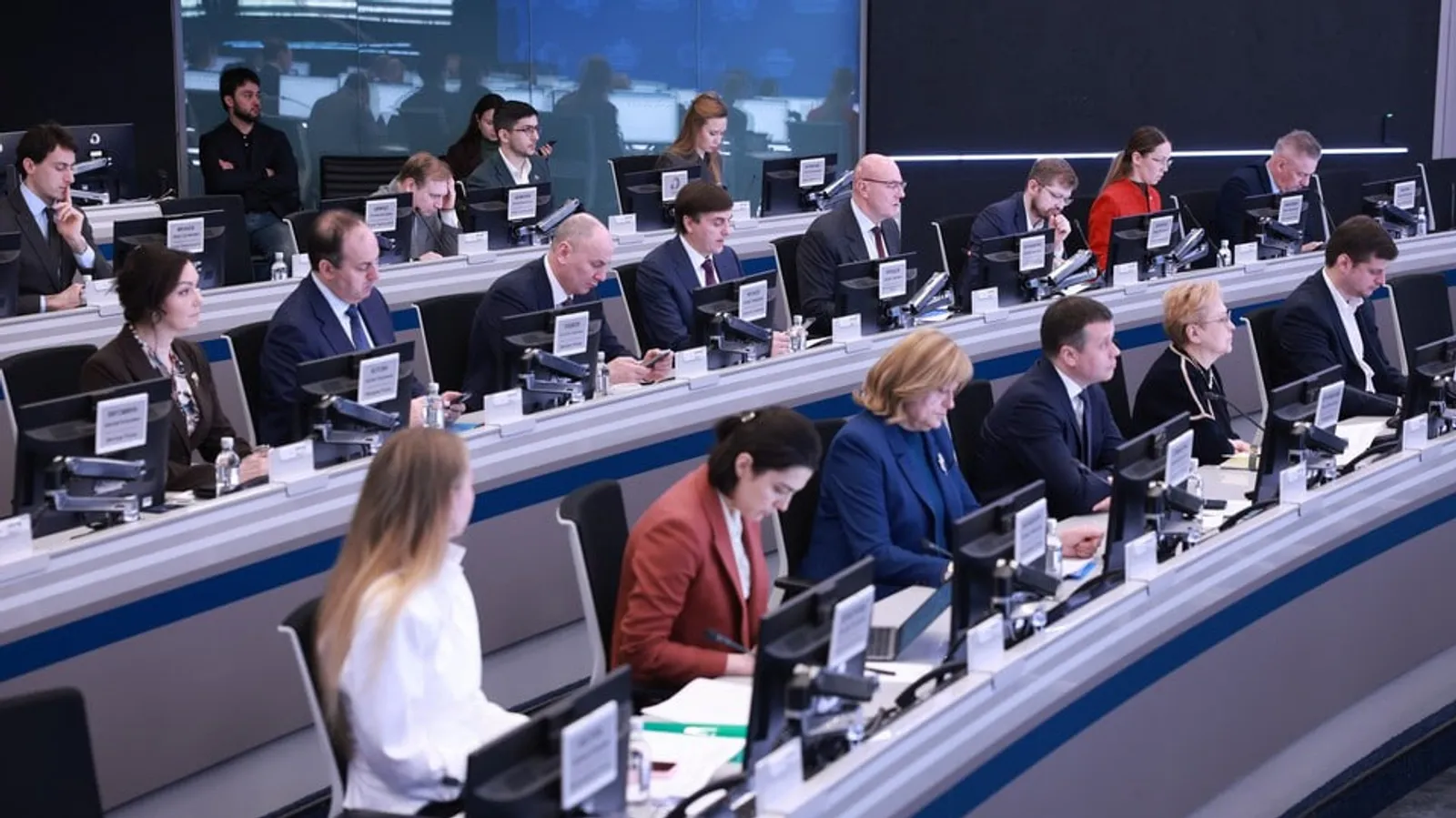 Владимир Путин: Аттестация в школах страны начнётся 1 июня