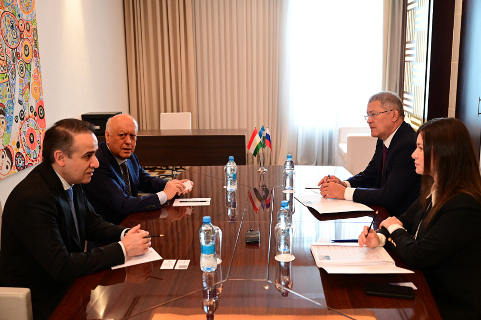 Таджикистан заинтересовался нефтепродуктами Башкирии