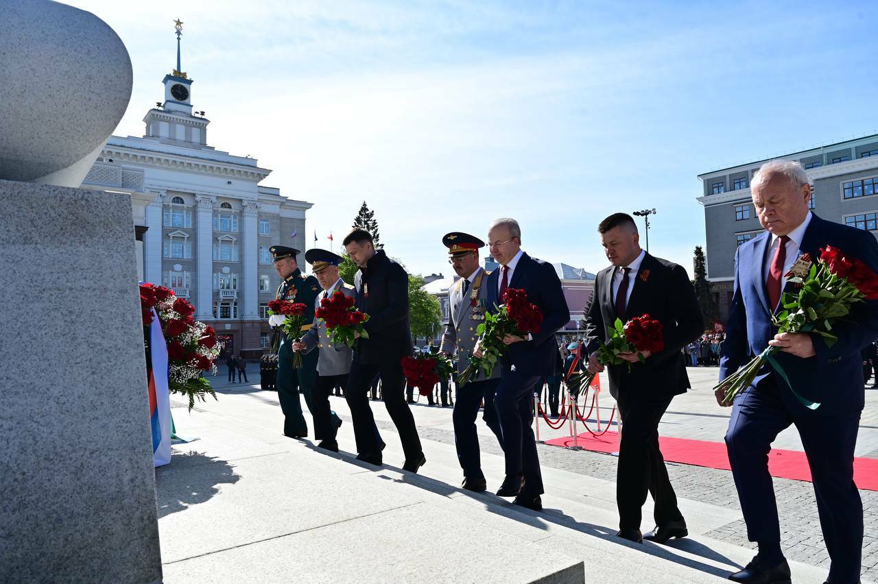 Премьер-министр Башкирии поздравил жителей республики с Днём Победы