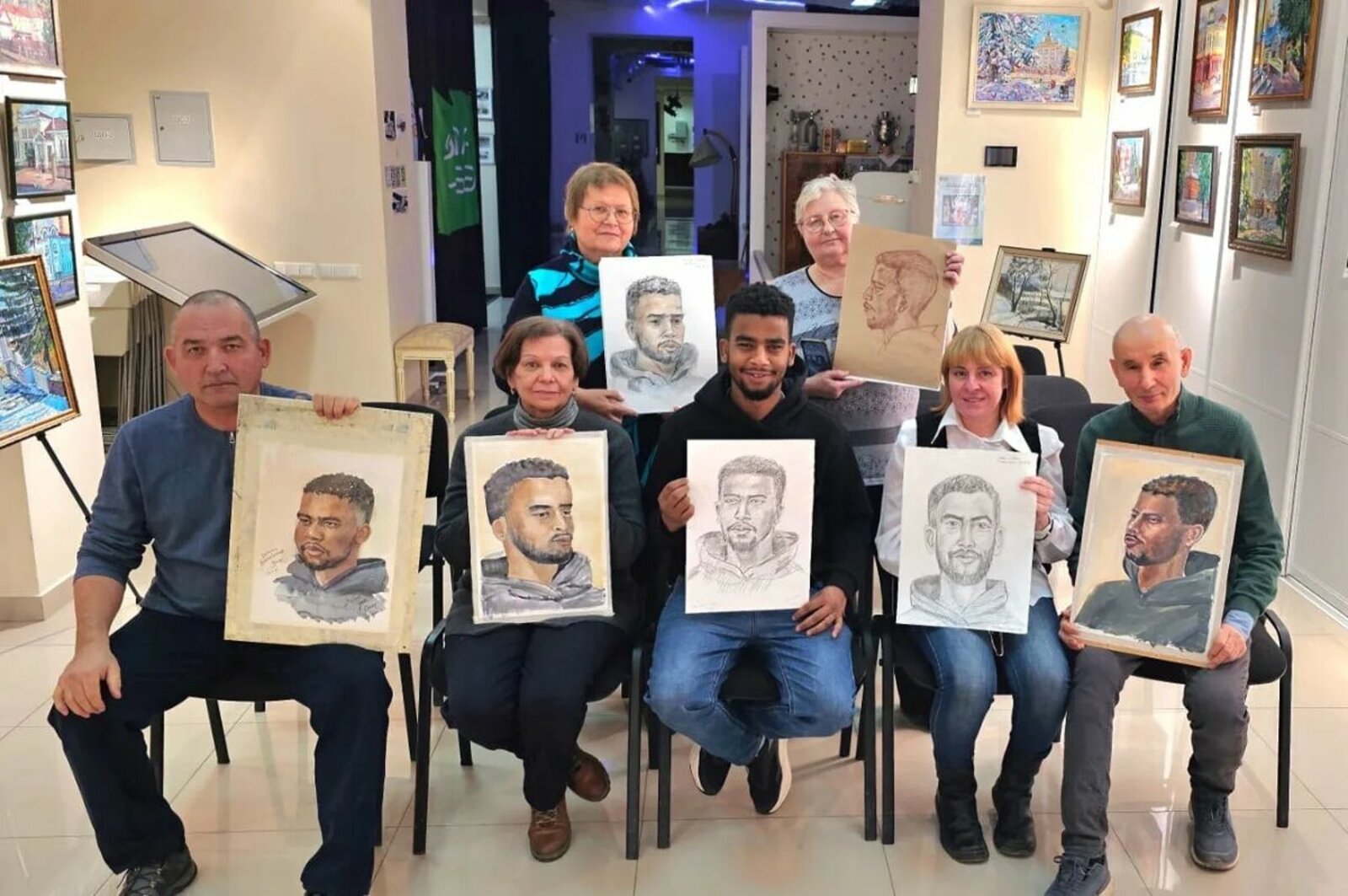 Иностранные студенты-медики стали музами для художников Уфы