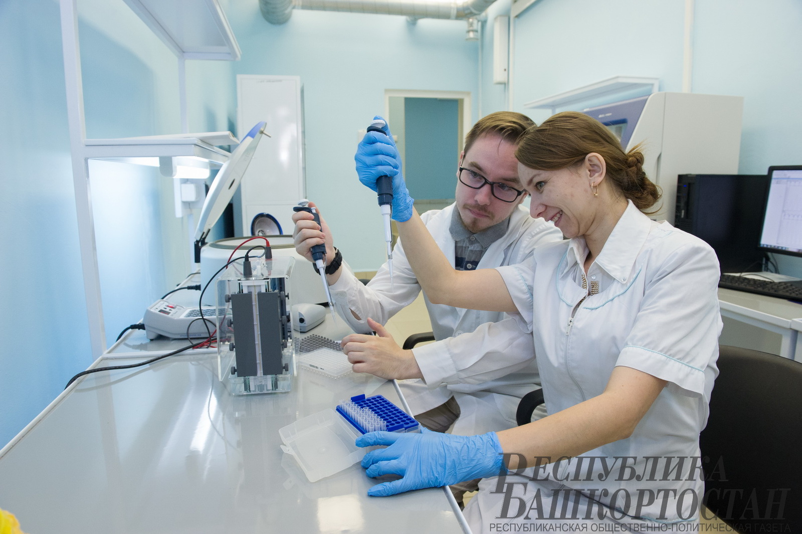 Андрей Назаров поздравил жителей Башкирии с Днём российской науки