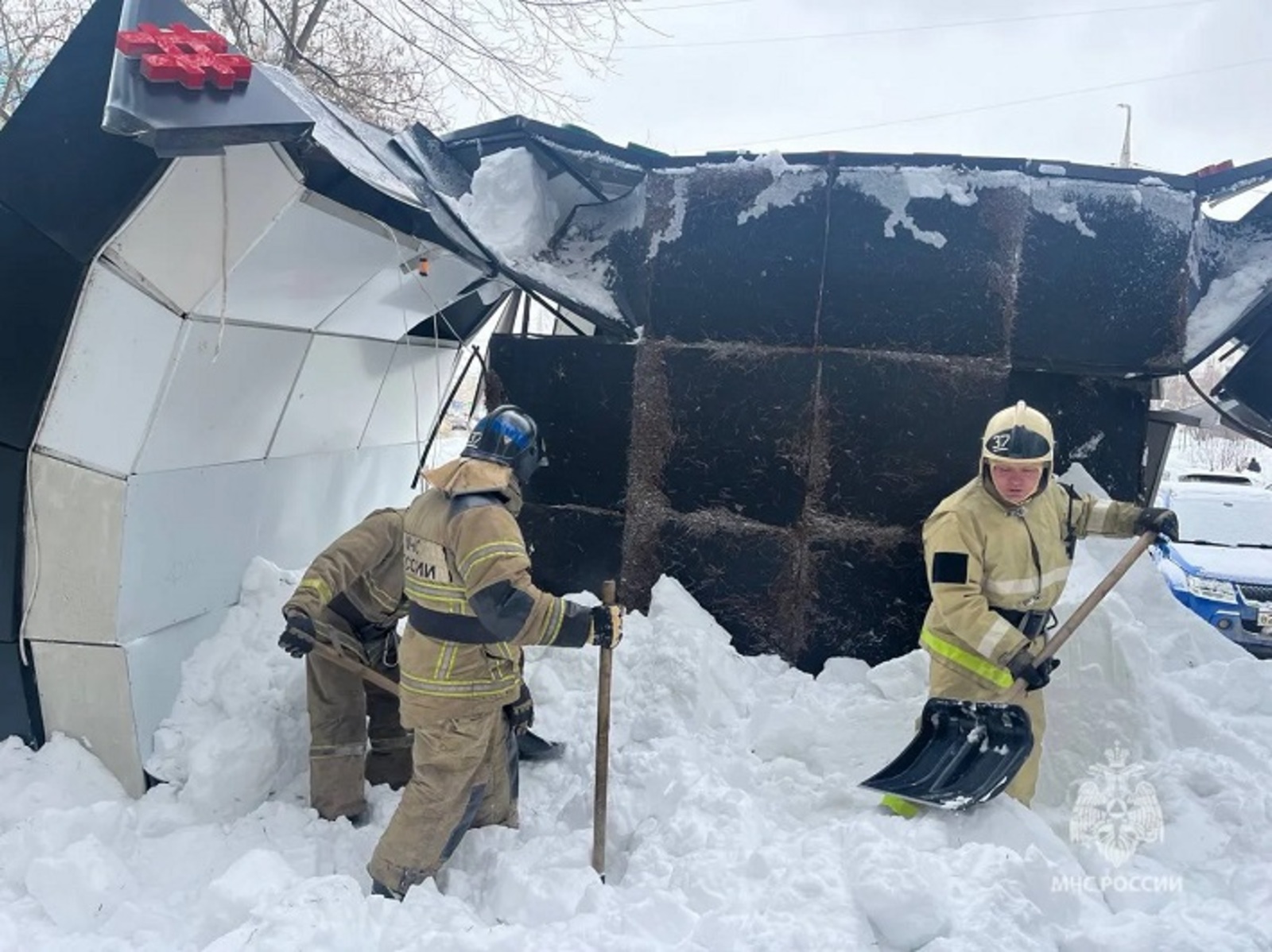 В Башкирии обрушилась арка у входа на «Тропу здоровья»