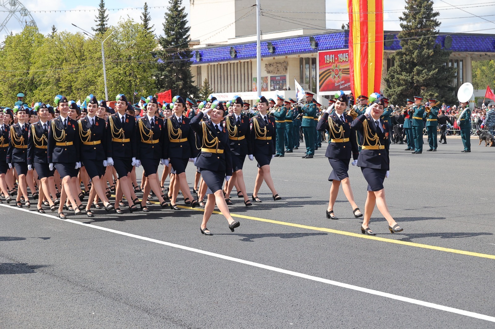 Александр ДАНИЛОВ
