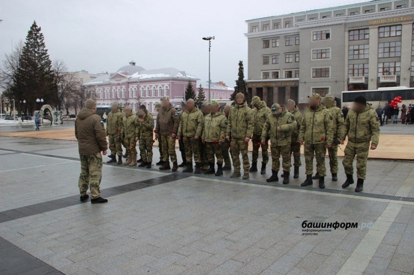 Ещё одна группа военнослужащих из Башкирии приехала в краткосрочный отпуск