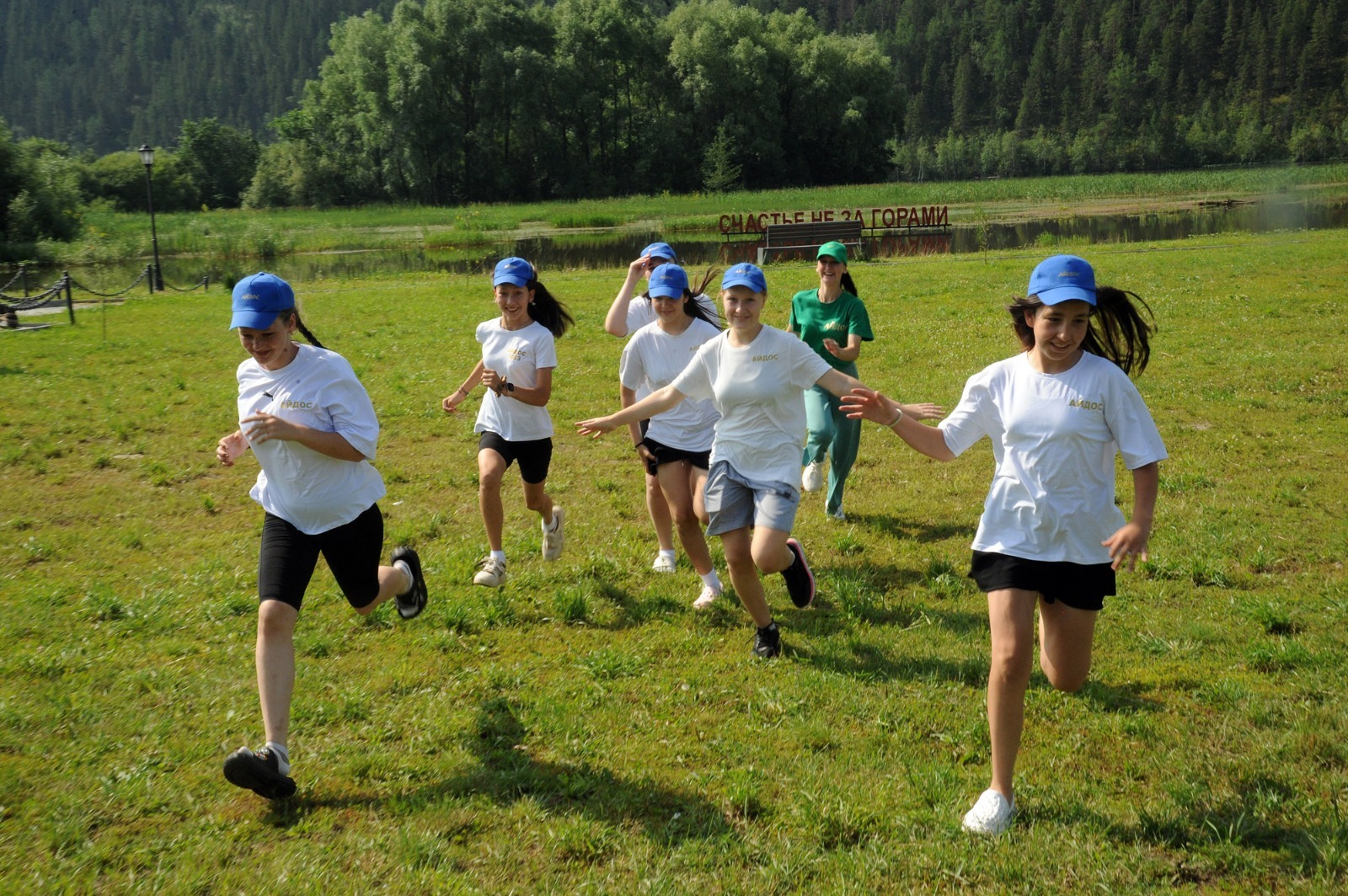 Ринат РАЗАПОВ  Взрослые должны быть на страже беззаботного и счастливого детства.