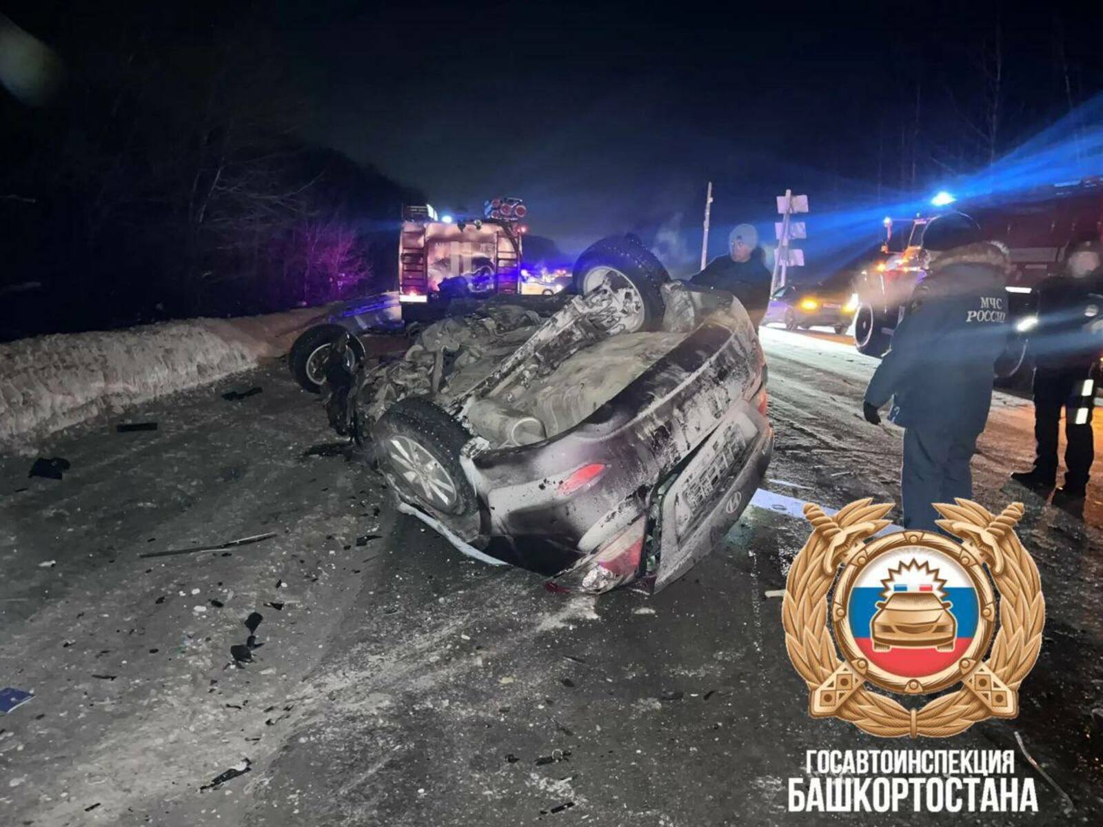 В Башкирии столкнулись Hyundai и Mercedes-Benz. Есть жертвы