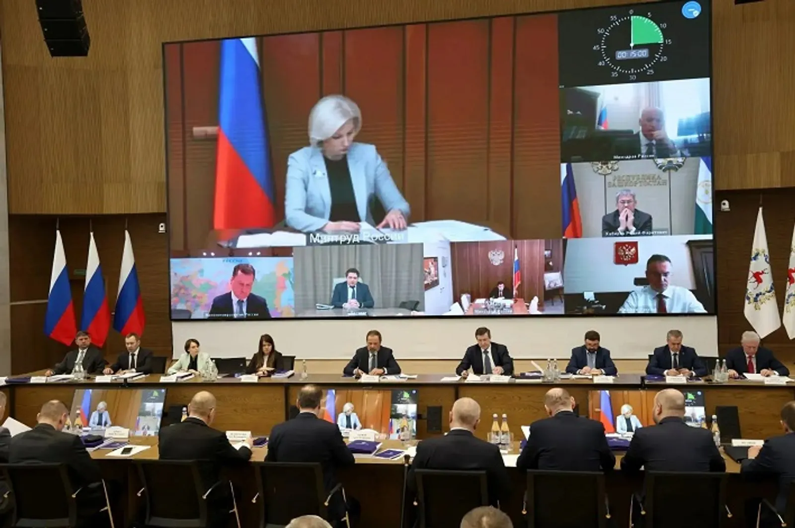 Радий Хабиров рассказал о демографической политике Башкирии на селе