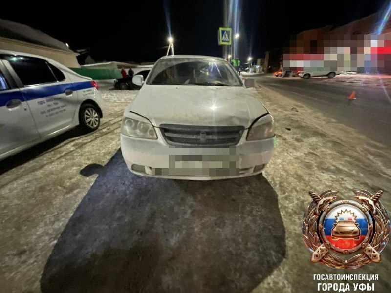 В Уфе 12-летнюю девочку после наезда отбросило на встречный автомобиль