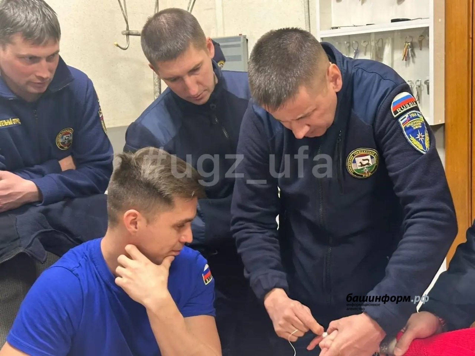 В Уфе кольца с пальцев беременной женщины сняли спасатели