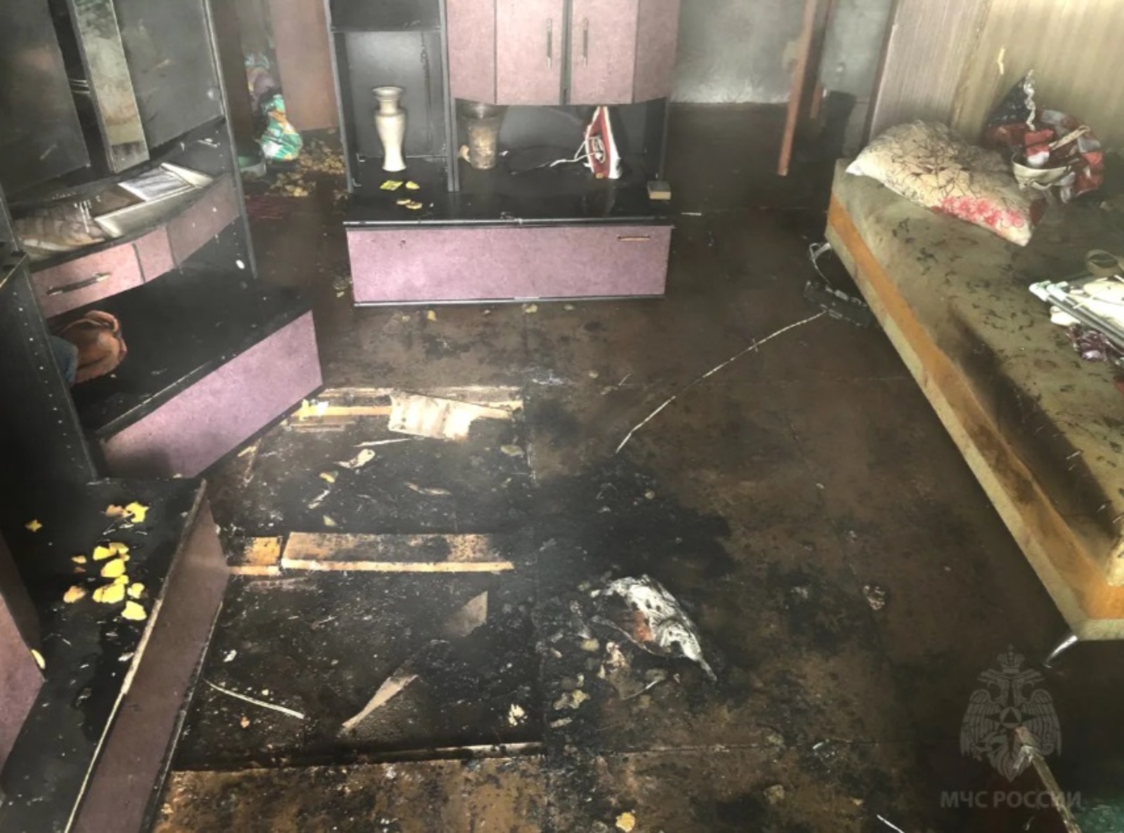 В Уфе на пожаре спасли семь человек