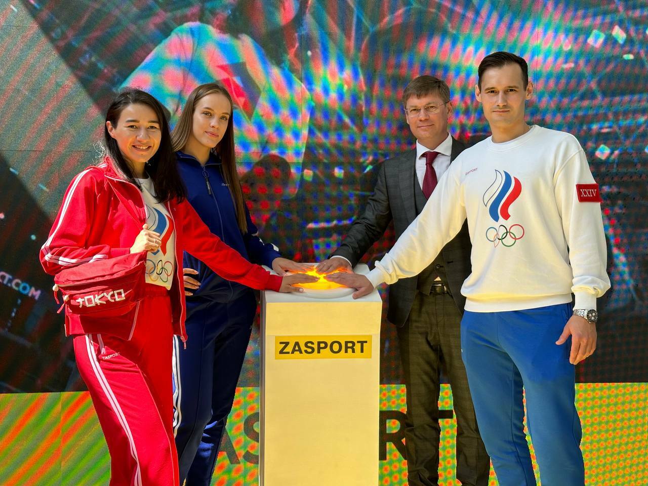 Радий Хабиров: Открыли фабрику спортивной одежды ZASPORT в «Алге»