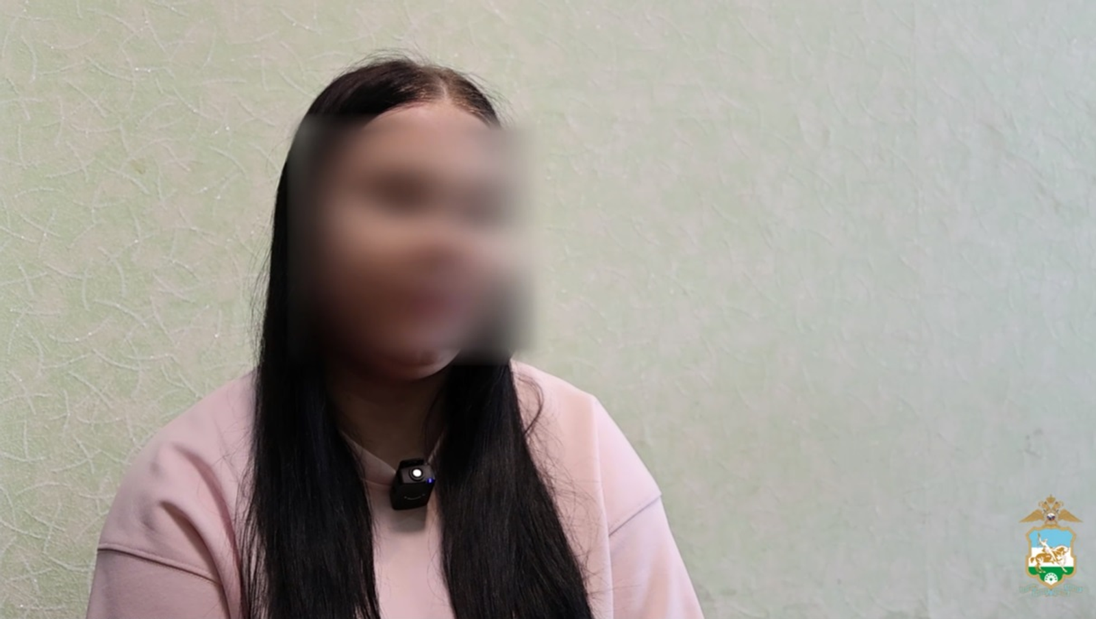 В Уфе задержали девушку — курьера мошенников