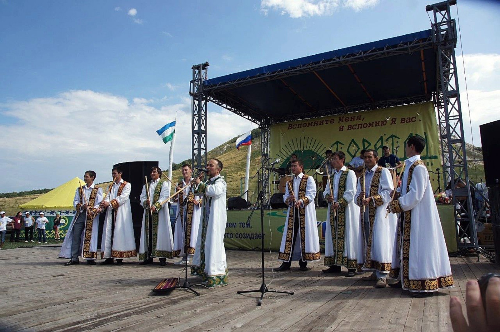 предоставлено организаторами проекта «Музыка ветра» Встреча кураистов всегда превращается в состязание.